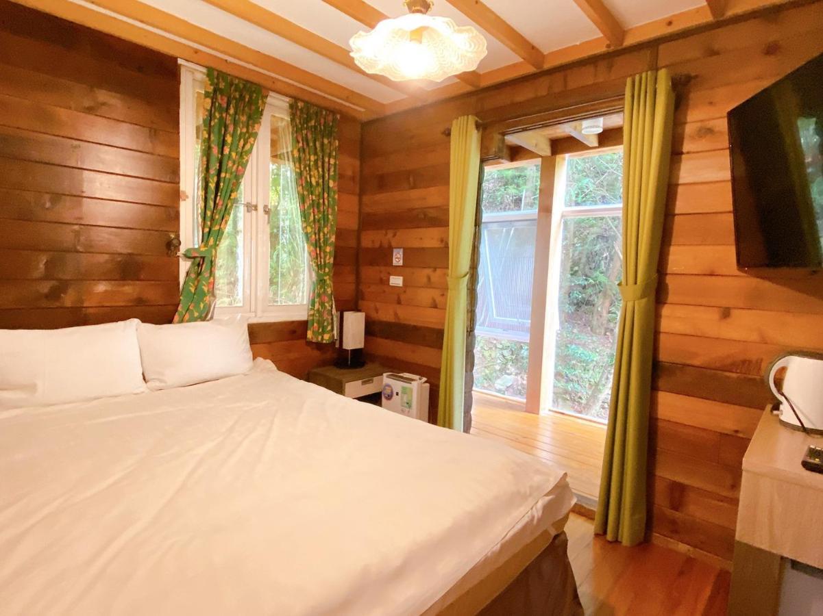 Ailiga Travel Villa Nhân Ái Phòng bức ảnh