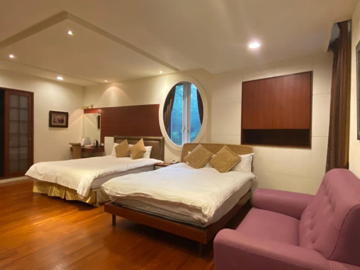 Ailiga Travel Villa Nhân Ái Ngoại thất bức ảnh