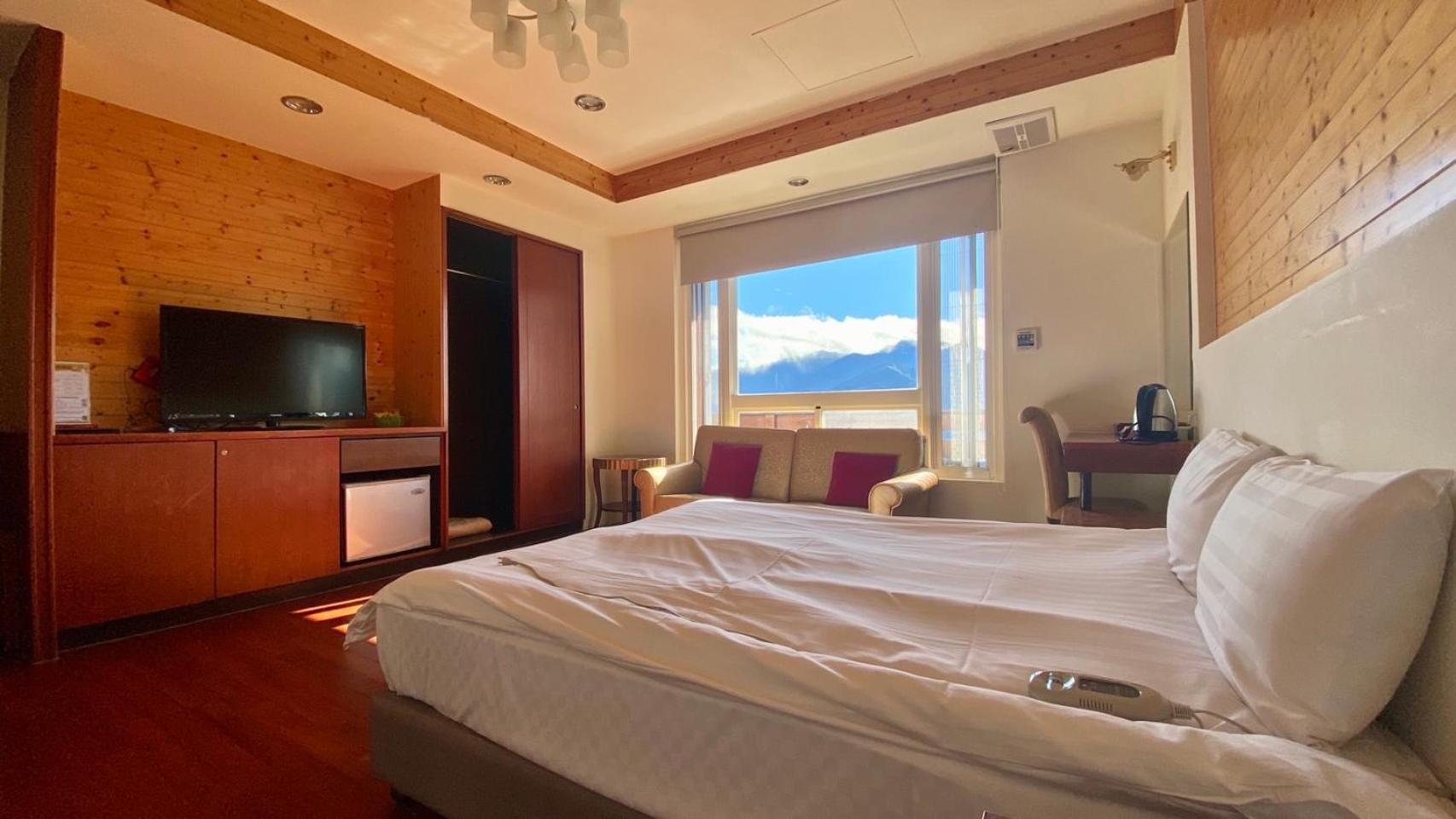 Ailiga Travel Villa Nhân Ái Phòng bức ảnh