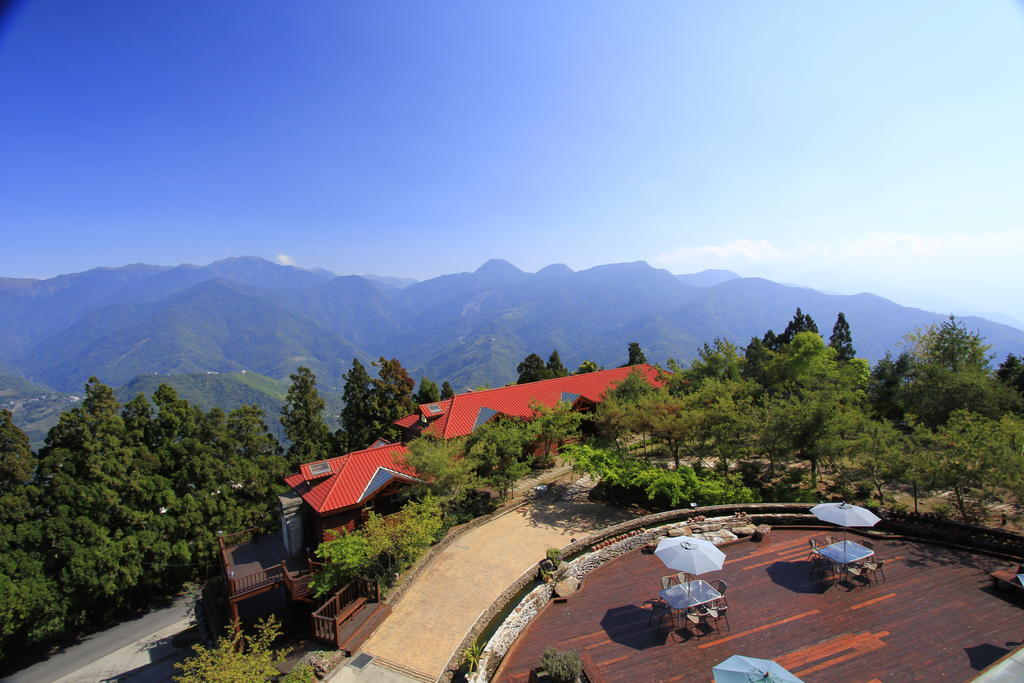 Ailiga Travel Villa Nhân Ái Ngoại thất bức ảnh